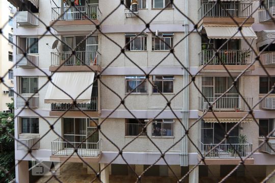 Área de Serviço Vista de apartamento para alugar com 2 quartos, 77m² em Vila Isabel, Rio de Janeiro