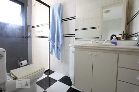 suite 2 de apartamento para alugar com 3 quartos, 176m² em Vila Suzana, São Paulo