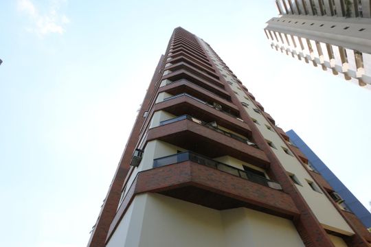 fachada de apartamento para alugar com 3 quartos, 176m² em Vila Suzana, São Paulo