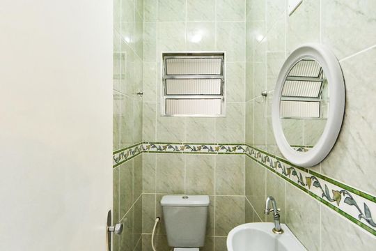Lavabo de casa à venda com 3 quartos, 200m² em Santa Terezinha, São Bernardo do Campo