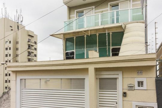 Fachada de casa à venda com 3 quartos, 230m² em Vila Ester (zona Norte), São Paulo