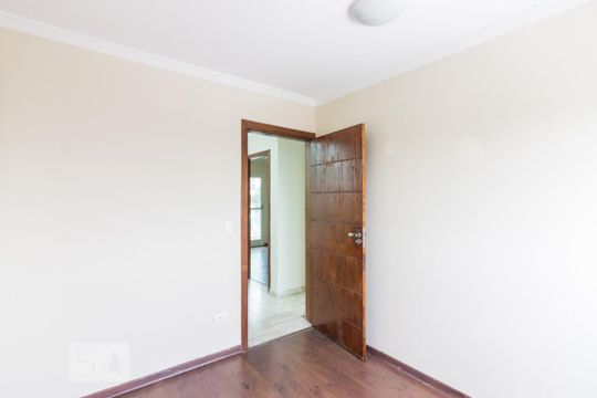 Quarto 1 de casa à venda com 3 quartos, 230m² em Vila Ester (zona Norte), São Paulo
