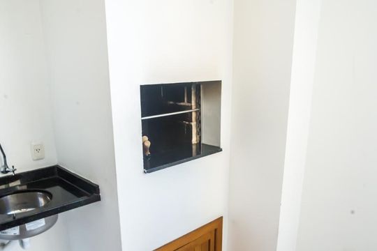 Sala de apartamento para alugar com 2 quartos, 72m² em Petrópolis, Porto Alegre