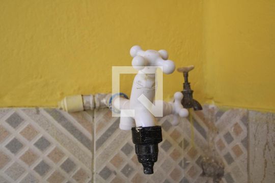 Área de Serviço de casa para alugar com 1 quarto, 50m² em Vila Ré, São Paulo