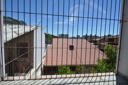 Sacada da Quarto 4 de casa à venda com 5 quartos, 450m² em Tristeza, Porto Alegre