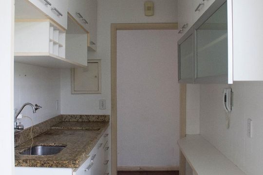 cozinha de apartamento para alugar com 3 quartos, 75m² em Parque Novo Mundo, São Paulo