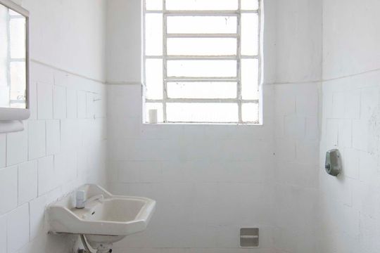 Banheiro de casa para alugar com 2 quartos, 70m² em Tucuruvi, São Paulo