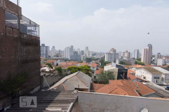Vista Lavanderia de casa para alugar com 2 quartos, 70m² em Tucuruvi, São Paulo