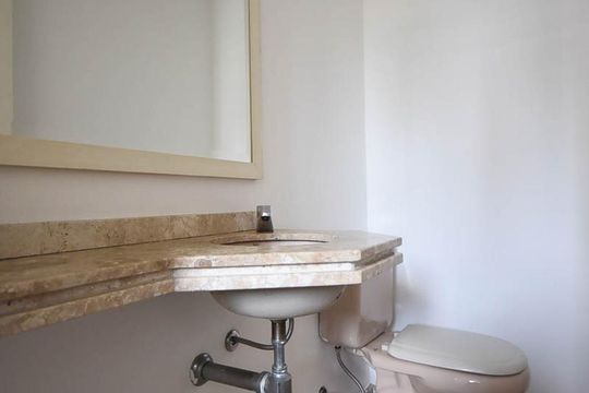Lavabo de apartamento à venda com 3 quartos, 122m² em Vila Suzana, São Paulo