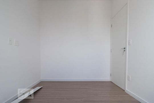 Quarto 2 de apartamento para alugar com 2 quartos, 48m² em Vila Paranaguá, São Paulo