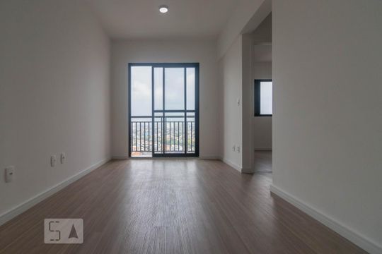 Sala de apartamento para alugar com 2 quartos, 48m² em Vila Paranaguá, São Paulo