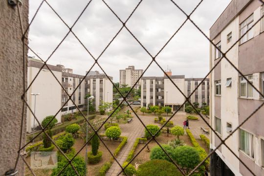 Vista dos quartos de apartamento para alugar com 3 quartos, 75m² em Pampulha, Belo Horizonte