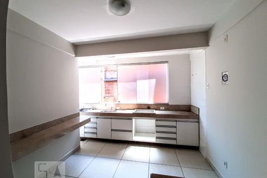 Apartamento para alugar com 3 quartos, 64m² em Prado, Belo Horizonte