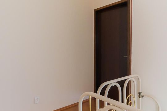 Corredor de casa à venda com 3 quartos, 250m² em Jardim Dona Sinhá, São Paulo