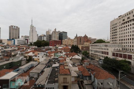 Vista da sala  de apartamento à venda com 2 quartos, 63m² em Aclimação, São Paulo