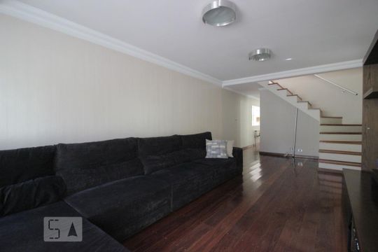 Sala de casa à venda com 3 quartos, 210m² em Itaberaba, São Paulo