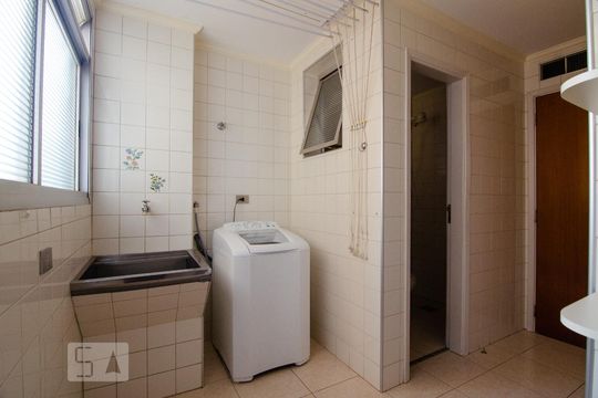 Lavanderia de apartamento para alugar com 2 quartos, 89m² em Centro, Campinas