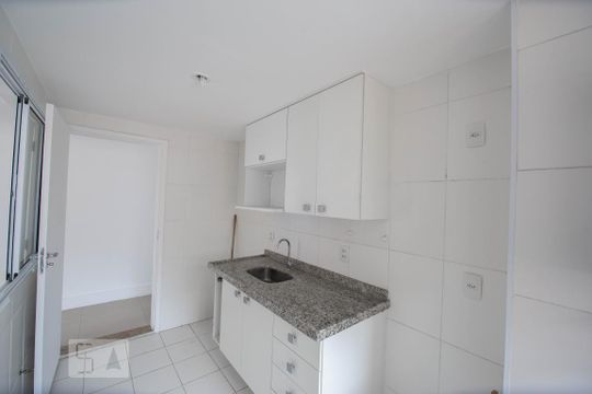 Cozinha de apartamento para alugar com 3 quartos, 164m² em Recreio dos Bandeirantes, Rio de Janeiro