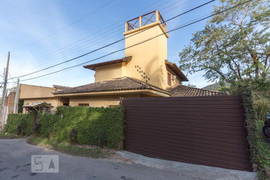 Fachada de apartamento para alugar com 1 quarto, 23m² em Lagoa da Conceição, Florianópolis