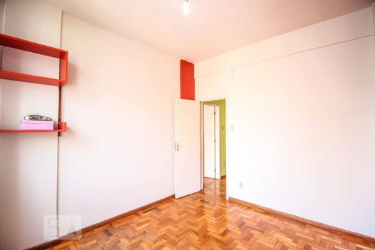 Quarto 1 de apartamento para alugar com 3 quartos, 112m² em Centro, Belo Horizonte