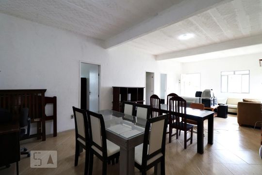 Sala de casa à venda com 3 quartos, 500m² em Vargem Grande, Rio de Janeiro