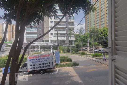 Vista quartos 3 e 4  de apartamento para alugar com 4 quartos, 150m² em Vila Mariana, São Paulo
