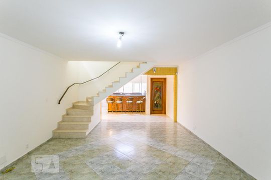 Sala de casa à venda com 3 quartos, 253m² em Vila Zelina, São Paulo