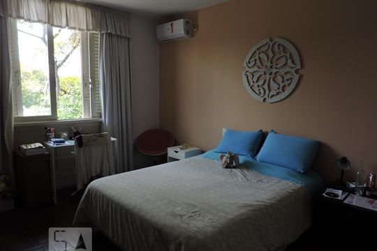 Quarto 1 de casa à venda com 5 quartos, 800m² em Jardim Guedala, São Paulo