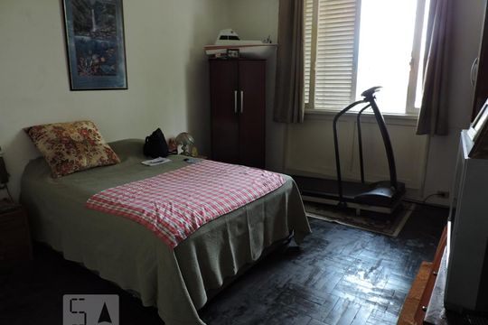 Quarto 2 de casa à venda com 5 quartos, 800m² em Jardim Guedala, São Paulo