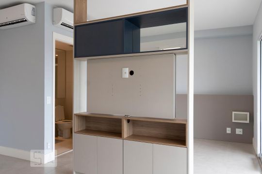 Quarto de kitnet/studio para alugar com 1 quarto, 57m² em Vila Gertrudes, São Paulo
