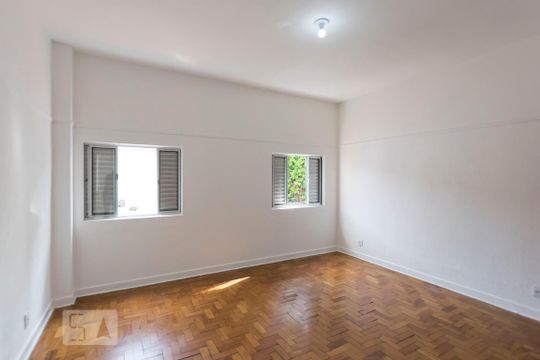 2o. Andar - Quarto 2 de casa para alugar com 2 quartos, 120m² em Jardim Vila Mariana, São Paulo