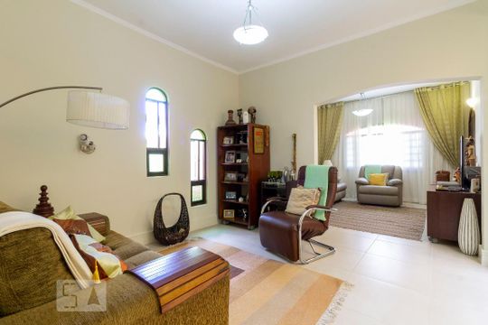 Sala de casa à venda com 3 quartos, 380m² em Vila Guilhermina, São Paulo