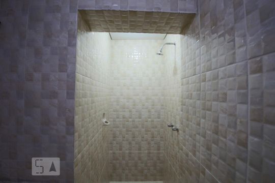 Banheiro de kitnet/studio à venda com 1 quarto, 35m² em República, São Paulo