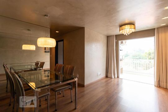Apartamento para alugar com 3 quartos, 70m² em Parque Brasília, Campinas