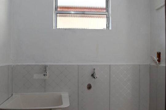 Área de Serviço de apartamento para alugar com 1 quarto, 25m² em Parque Pinheiros, Taboão da Serra