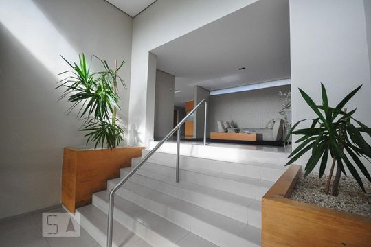 Hall Social de apartamento à venda com 1 quarto, 43m² em Vila Tramontano, São Paulo