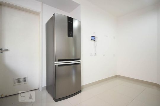 Cozinha de apartamento para alugar com 3 quartos, 129m² em Vila Morumbi, São Paulo