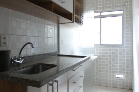 Cozinha de apartamento para alugar com 2 quartos, 51m² em Morada das Vinhas, Jundiaí
