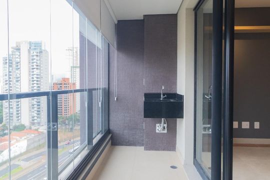 Varanda de apartamento à venda com 1 quarto, 38m² em Campo Belo, São Paulo