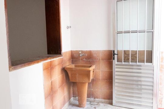 Tanque de casa à venda com 2 quartos, 140m² em Centro, Diadema