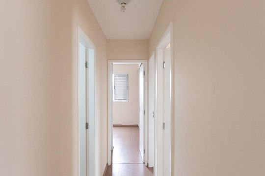 Corredor de Acesso aos Quartos de apartamento para alugar com 3 quartos, 63m² em Vila Moreira, São Paulo