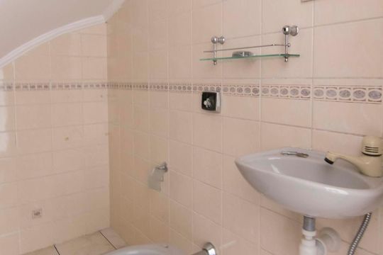 Lavabo de casa à venda com 3 quartos, 130m² em Vila Mariza Mazzei, São Paulo