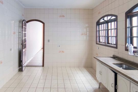 Cozinha de casa à venda com 3 quartos, 130m² em Vila Mariza Mazzei, São Paulo