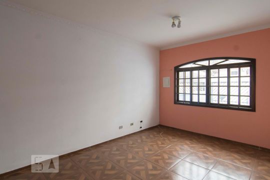 Casa à venda com 3 quartos, 130m² em Vila Mariza Mazzei, São Paulo
