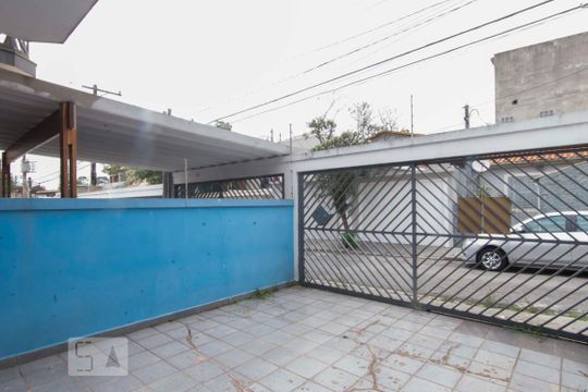 Garagem de casa à venda com 3 quartos, 130m² em Vila Mariza Mazzei, São Paulo
