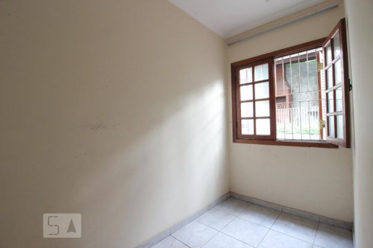 Quarto de Serviço de casa à venda com 3 quartos, 360m² em Santa Teresinha, São Paulo