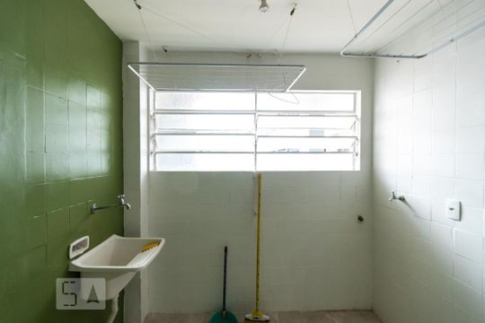 Área de serviço de apartamento à venda com 2 quartos, 65m² em Pinheiros, São Paulo
