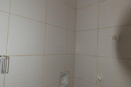 Banheiro de apartamento à venda com 2 quartos, 65m² em Pinheiros, São Paulo