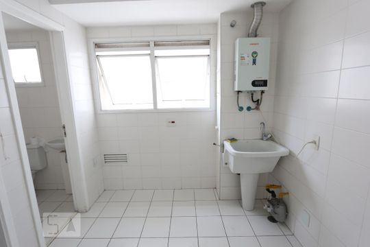 area de serviço de apartamento à venda com 3 quartos, 177m² em Jardim Monte Kemel, São Paulo
