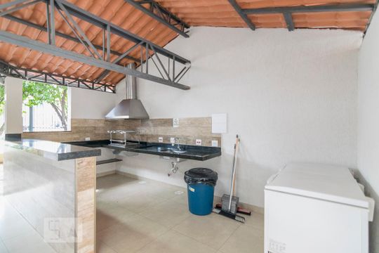 Churrasqueira de apartamento à venda com 2 quartos, 52m² em Vila Metalúrgica, Santo André